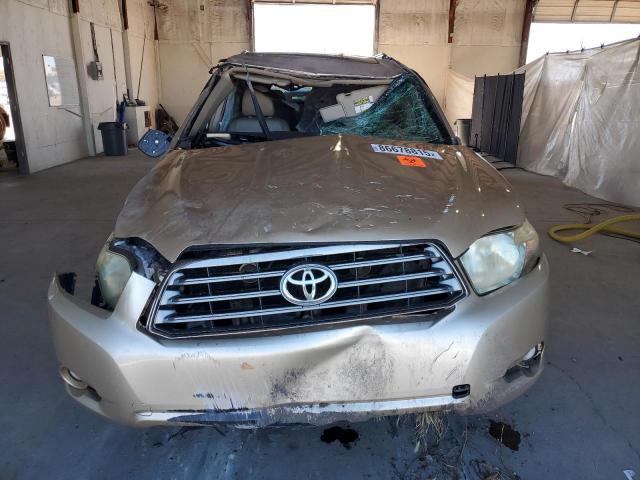 Toyota Highlander Sport Image 3