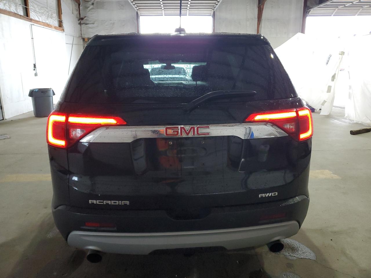 GMC Acadia Sle Image 4