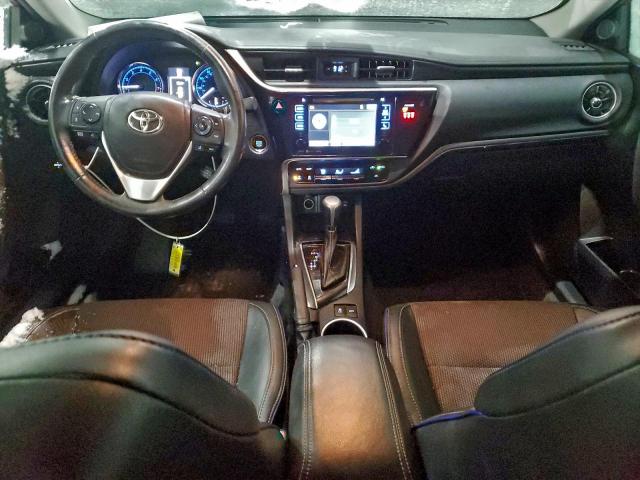 Toyota Corolla L Image 9