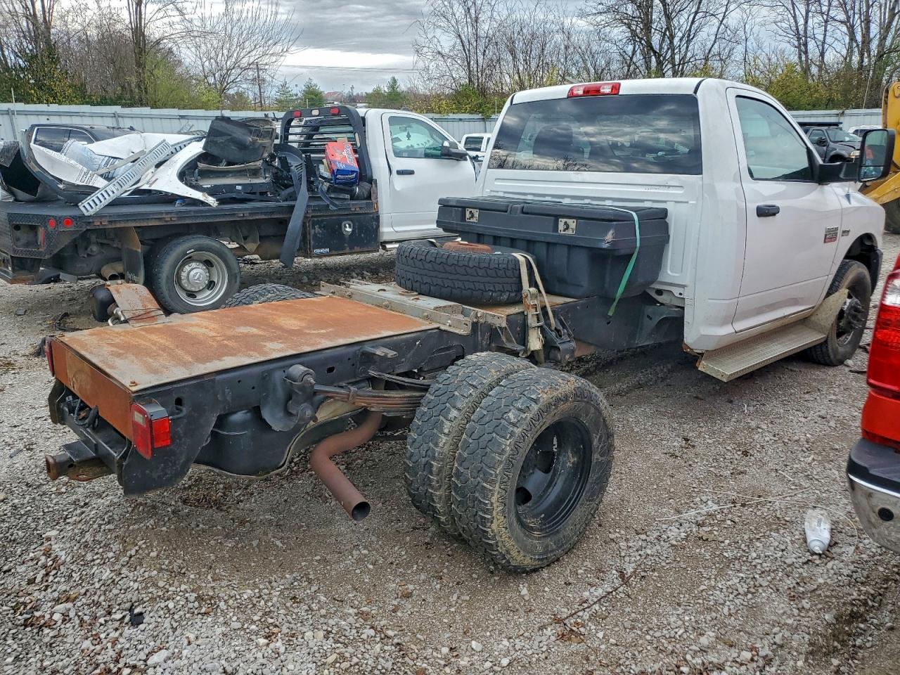 Dodge Ram 3500 St Image 7
