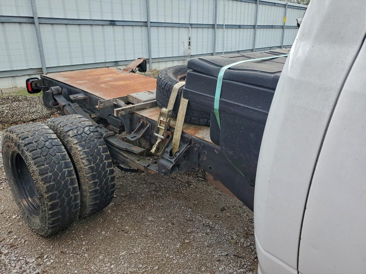 Dodge Ram 3500 St Image 11