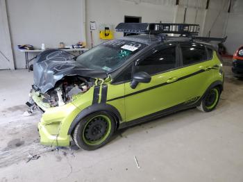  Salvage Ford Fiesta