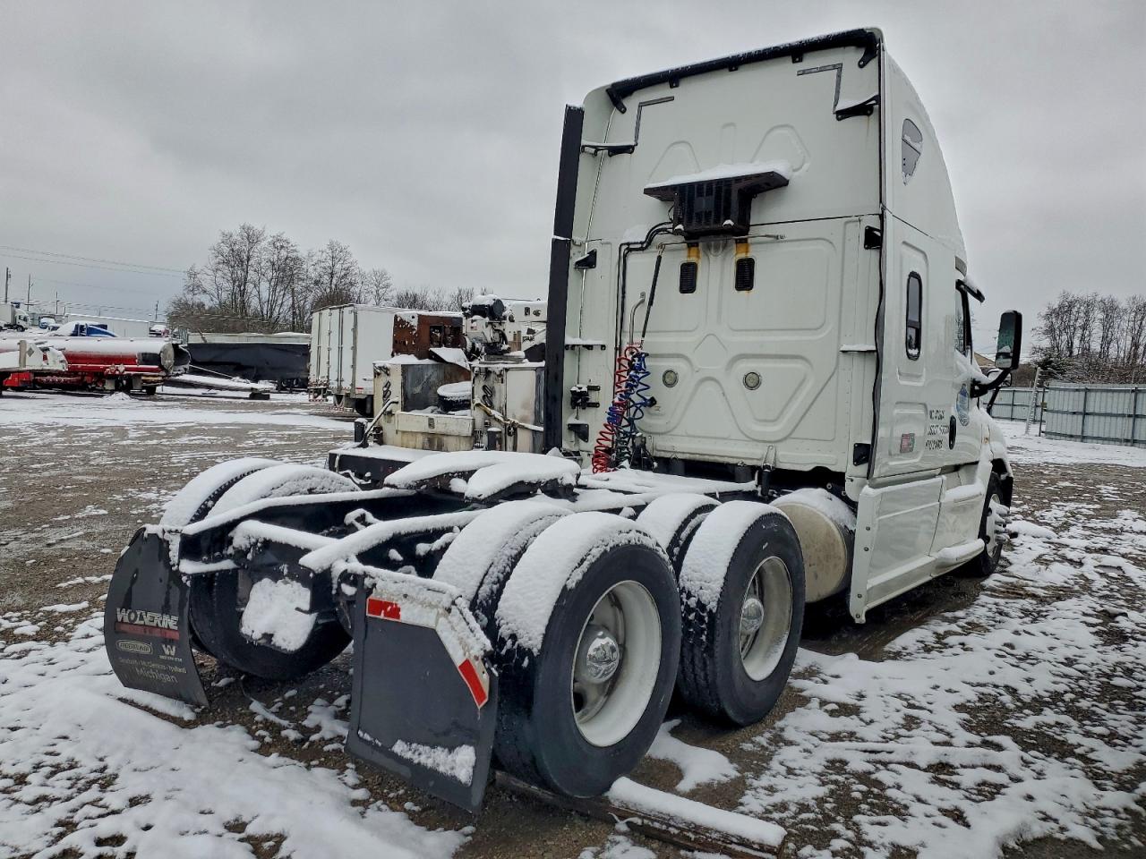 Freightliner Cascadia Image 4