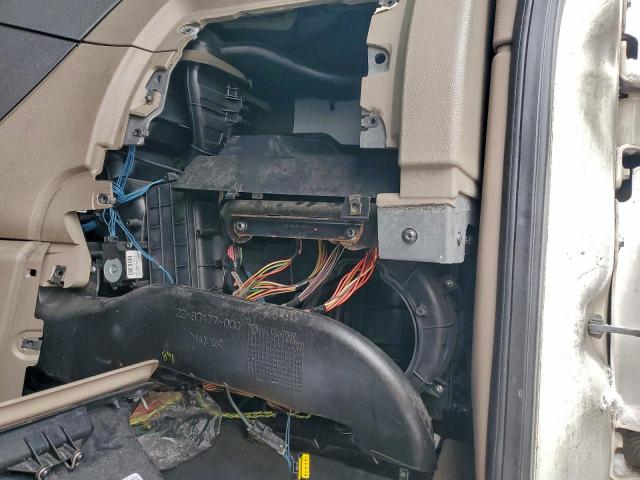 Freightliner Cascadia Image 3