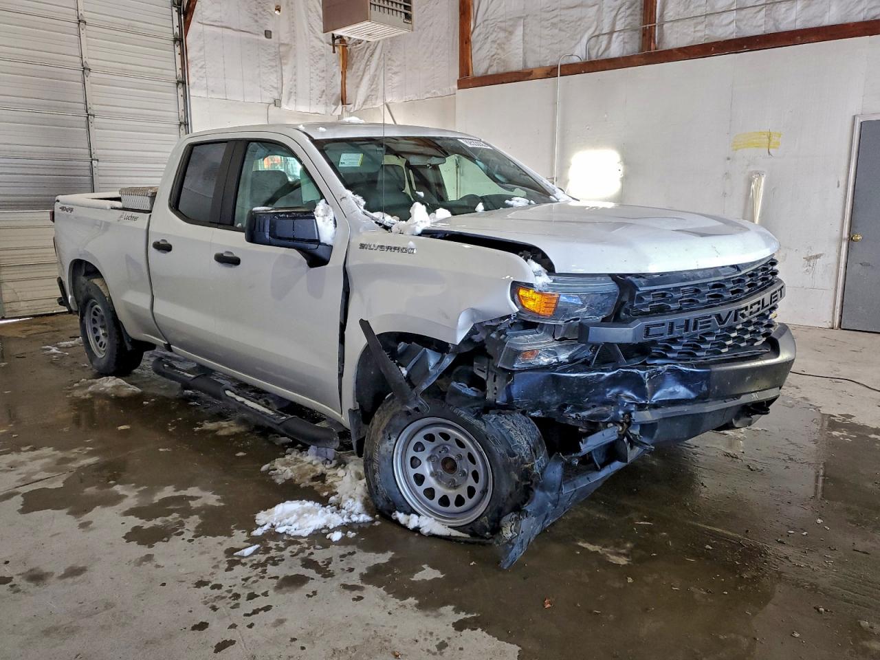 Chevrolet Silverado K1500 Image 8