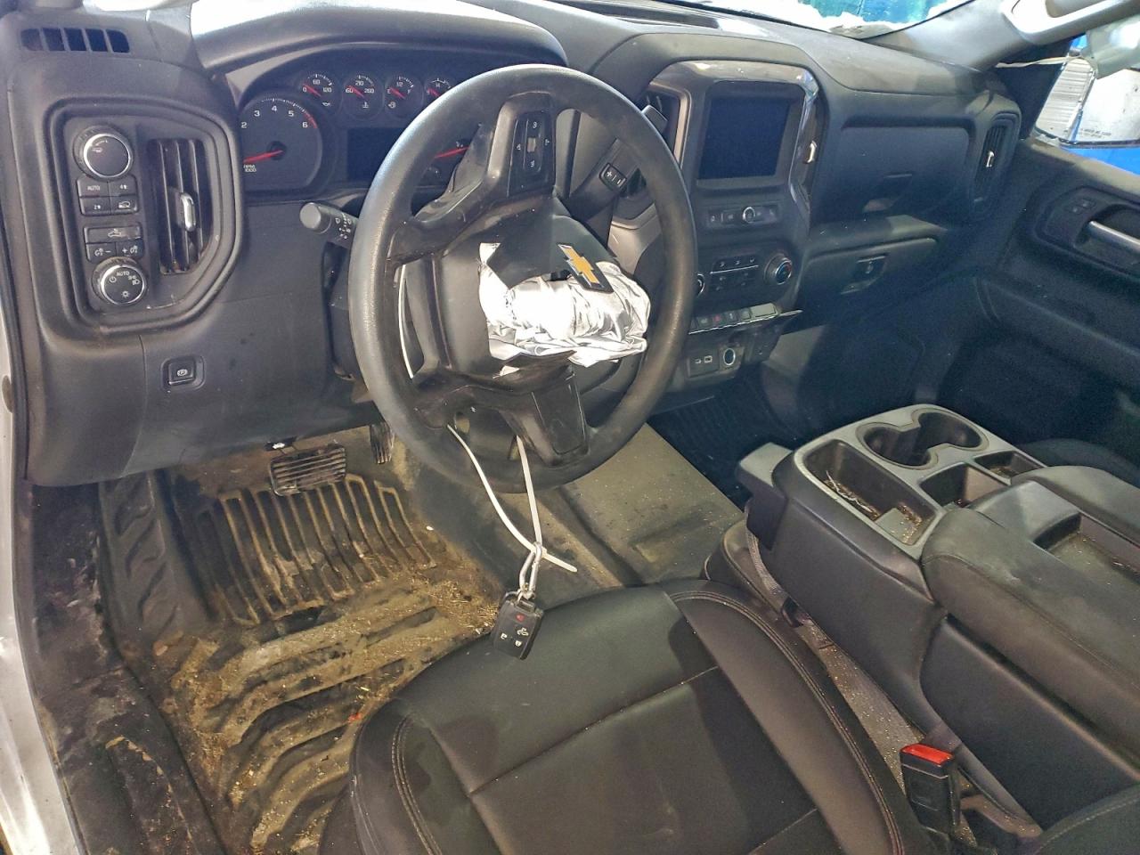 Chevrolet Silverado K1500 Image 6