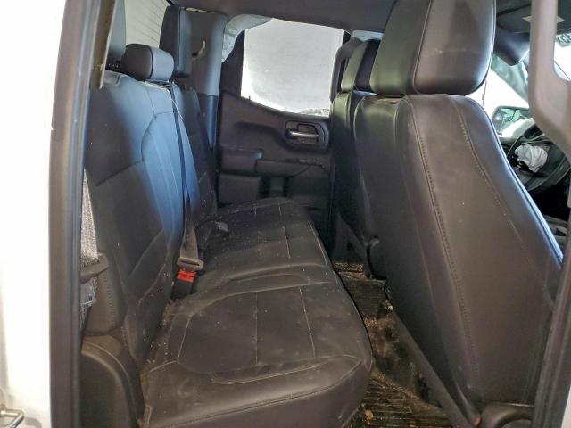 Chevrolet Silverado K1500 Image 9