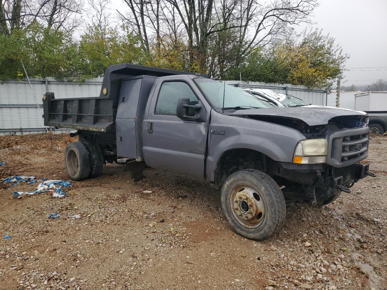 Ford F-550 Super Duty Image 9