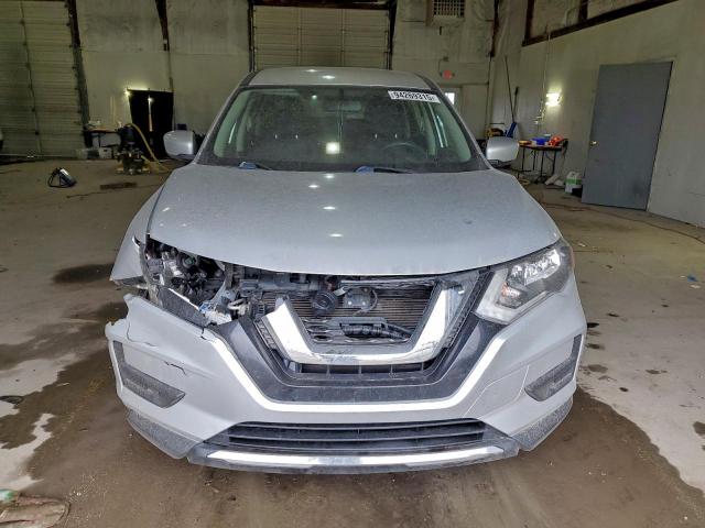 Nissan Rogue S Image 4