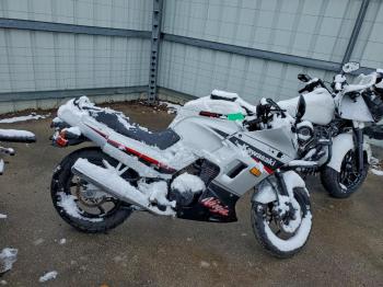 Salvage Kawasaki Ninja 250R