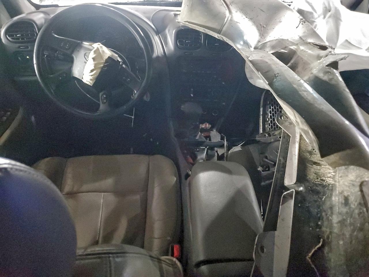 Oldsmobile Bravada Image 9