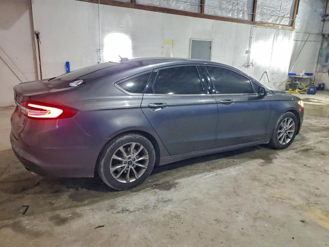 Ford Fusion Se Image 5