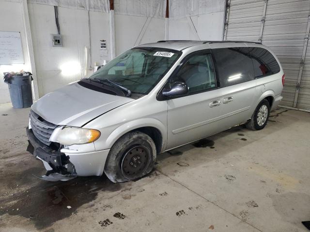  Salvage Chrysler Minivan