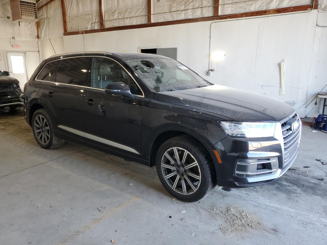 Audi Q7 Premium Plus Image 4
