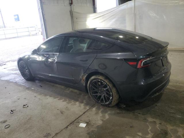 Tesla Model 3 Image 4