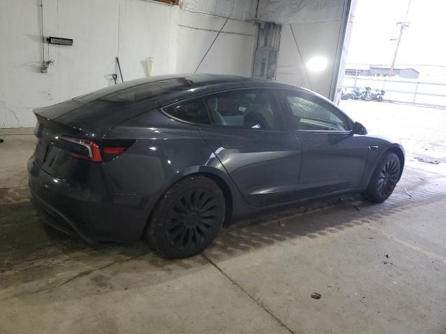 Tesla Model 3 Image 3