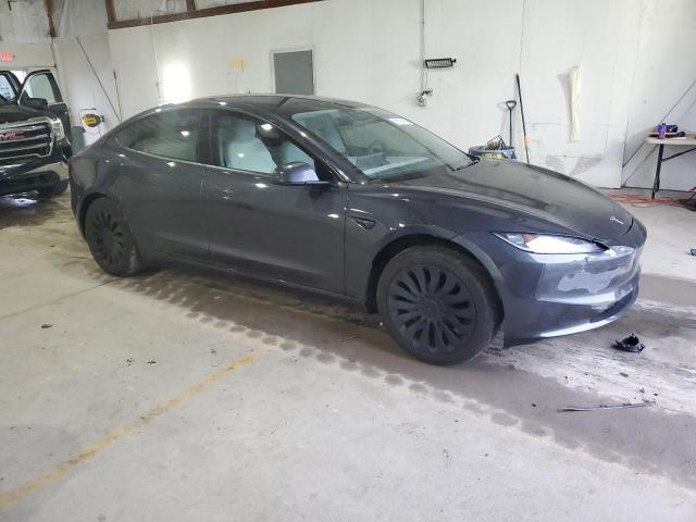 Tesla Model 3 Image 11