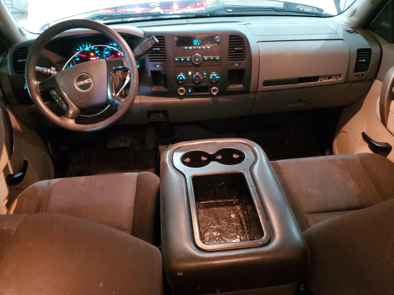 GMC Sierra K1500 Image 11