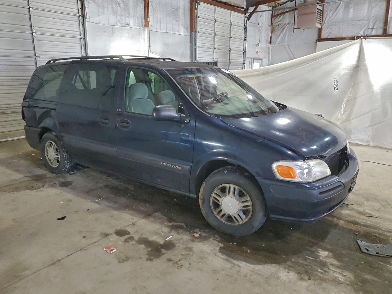 Chevrolet Venture Image 5