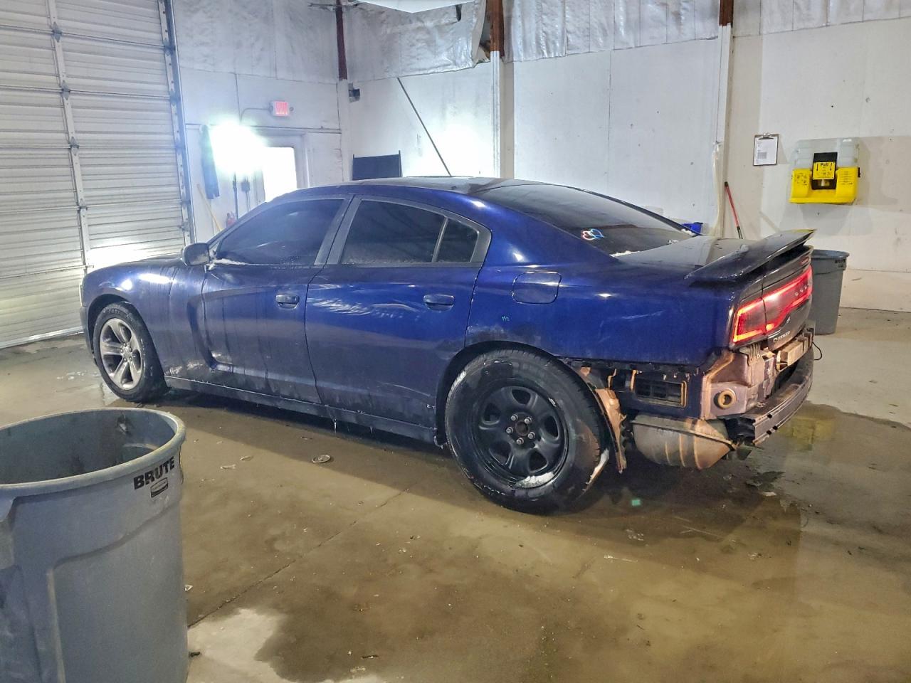 Dodge Charger Se Image 4