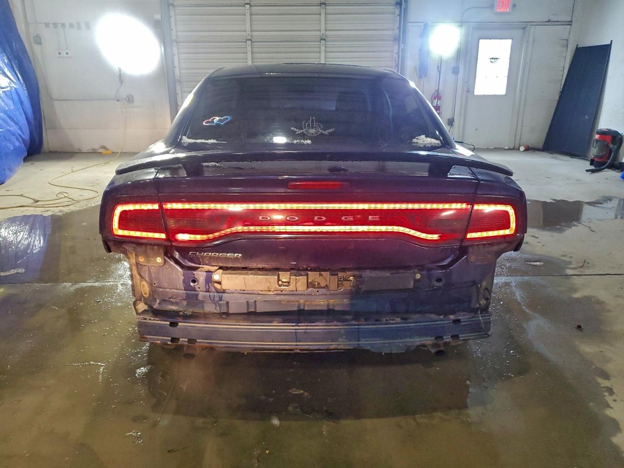 Dodge Charger Se Image 2