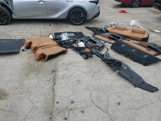 Lexus Is 350 F Sport Design Image 13