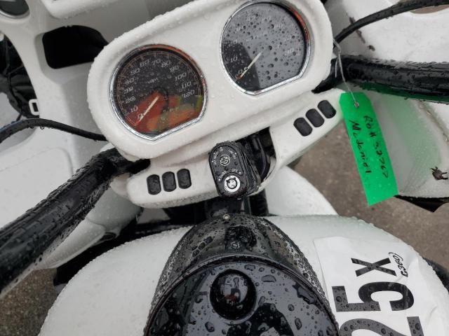 Harley-Davidson Fl Image 3