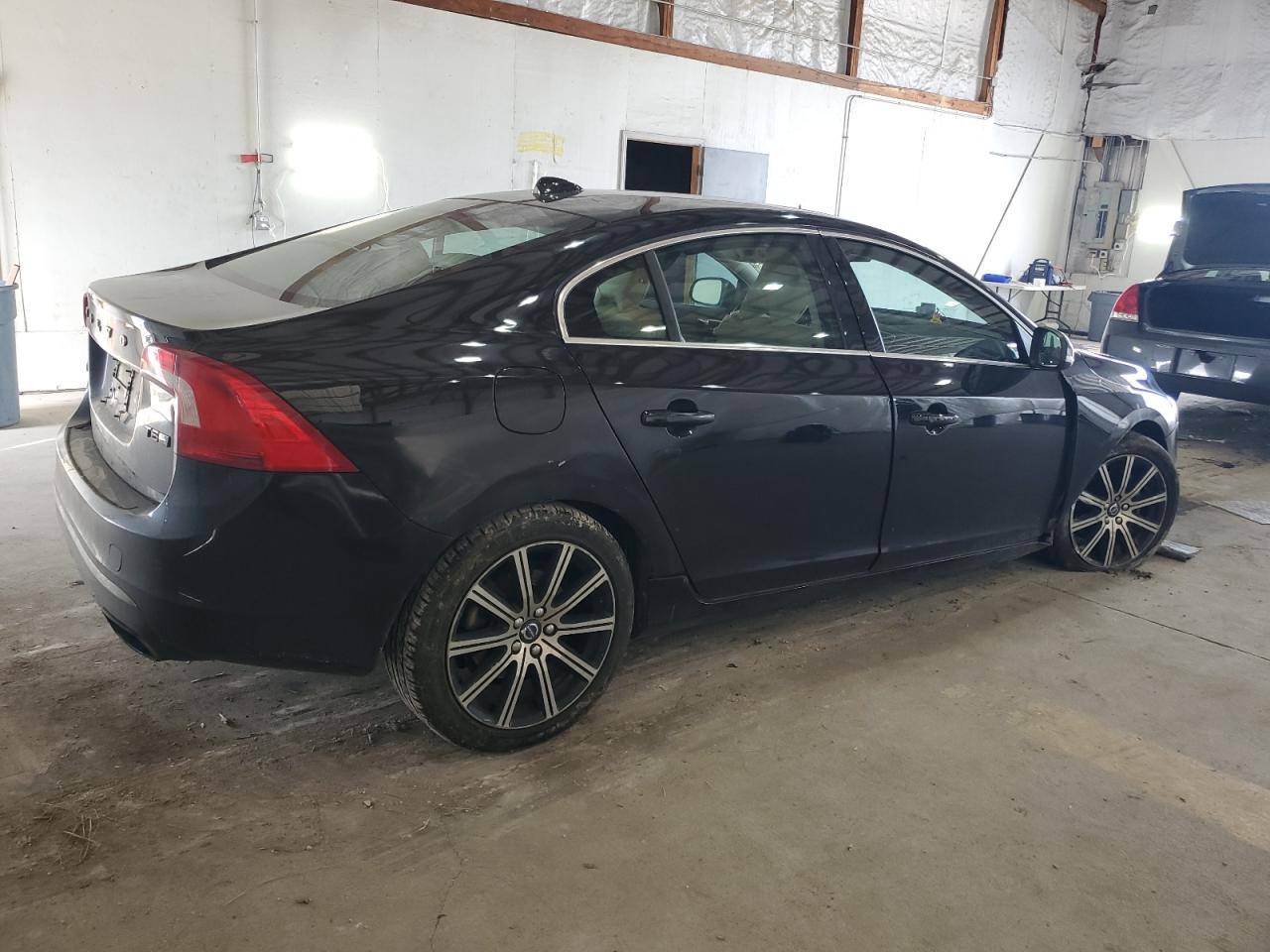 Volvo S60 Platinum Image 8