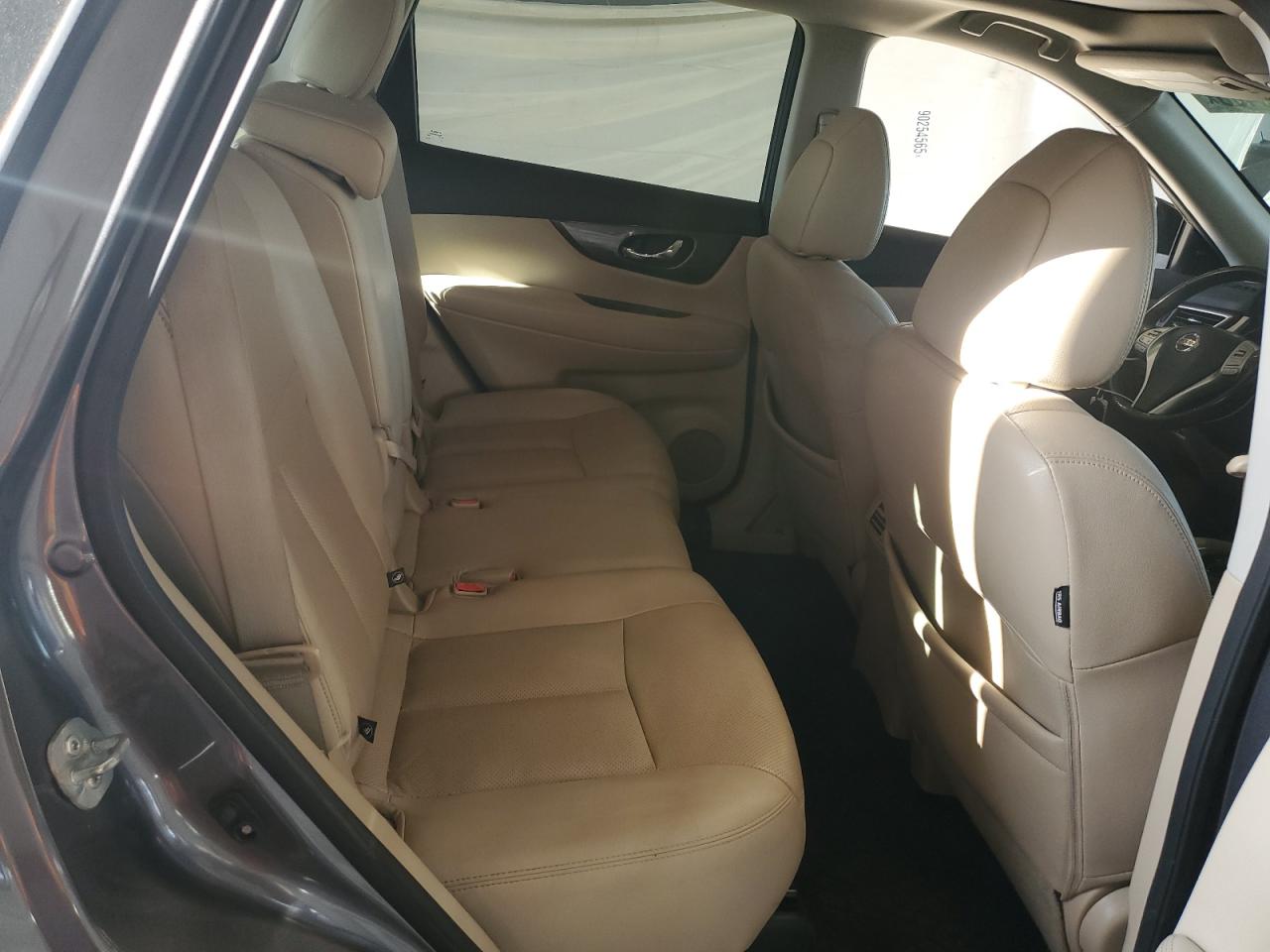 Nissan Rogue S Image 12