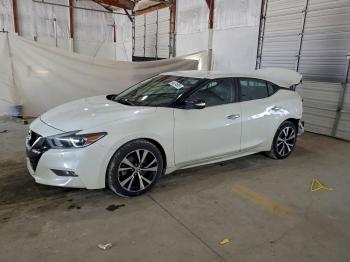  Salvage Nissan Maxima