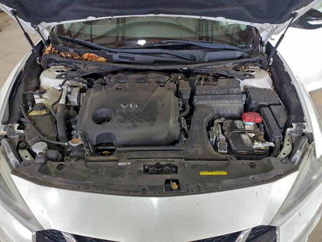 Nissan Maxima 3.5s Image 12