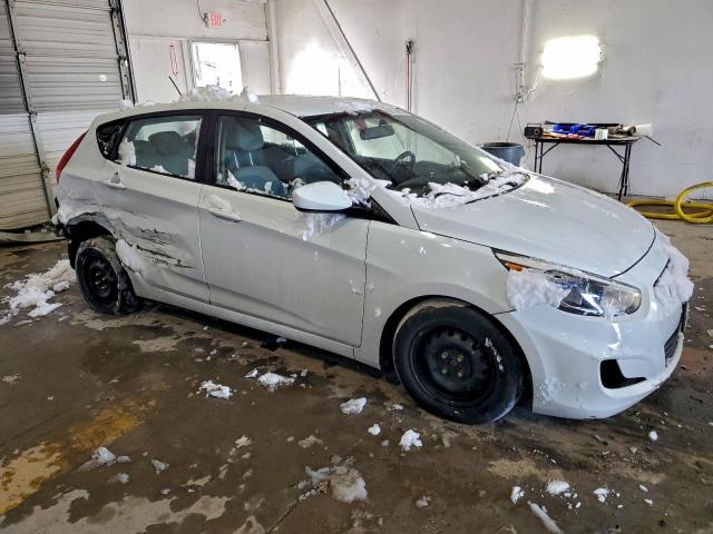 Hyundai ACCENT Se Image 10