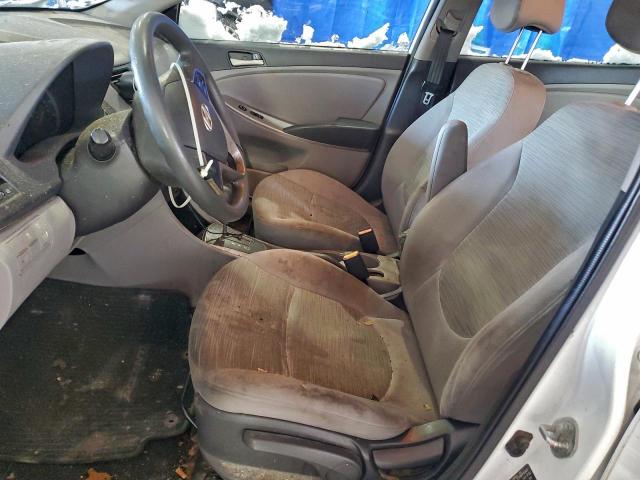 Hyundai ACCENT Se Image 12