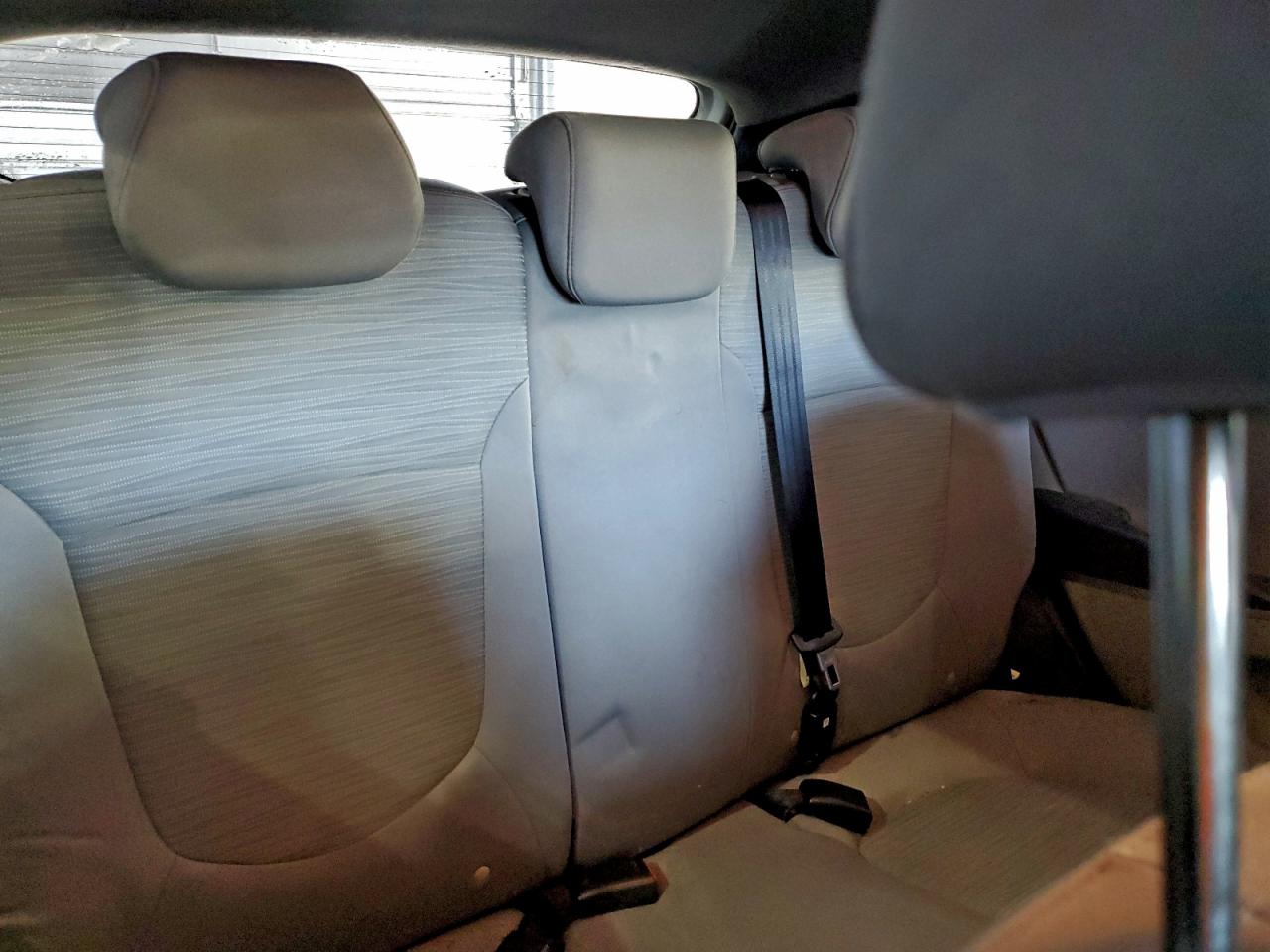 Hyundai ACCENT Se Image 11