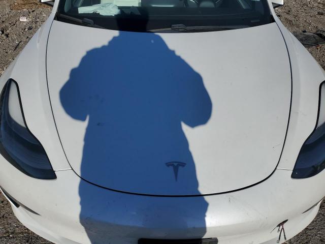 Tesla Model 3 Image 12