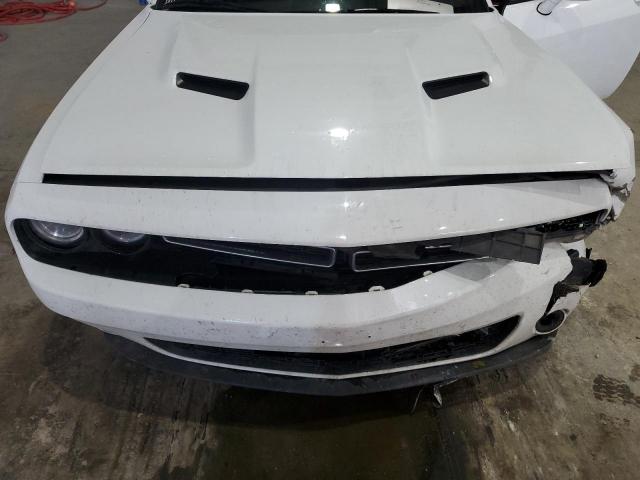 Dodge Challenger Sxt Image 9