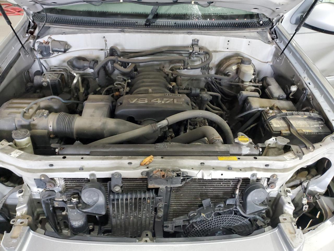 Toyota Sequoia Sr5 Image 5