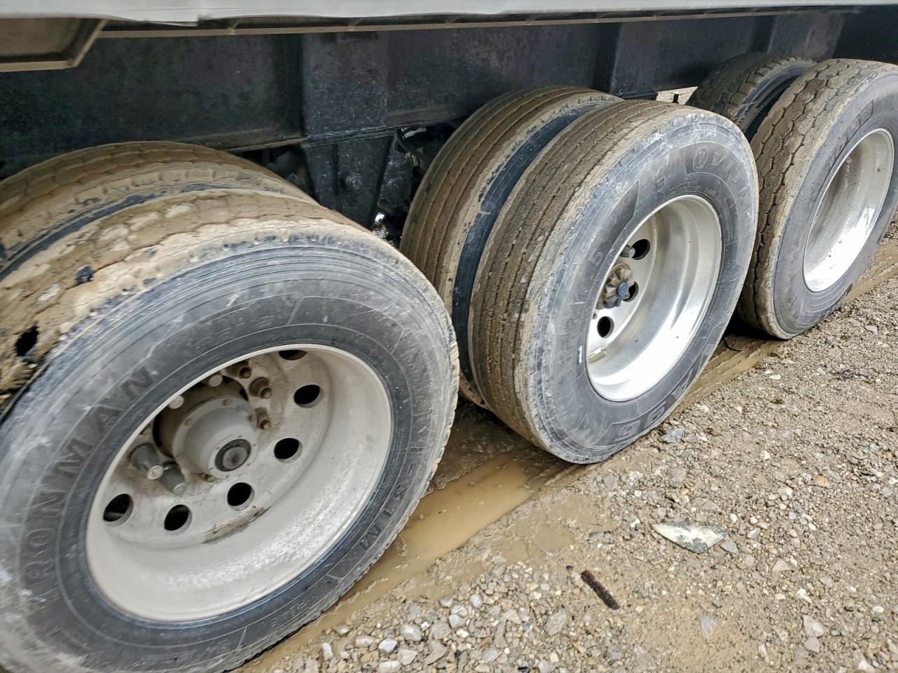 Trail King Dump Trail Image 5