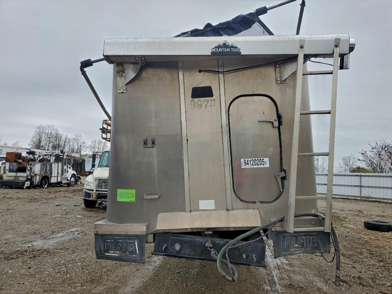 Trail King Dump Trail Image 8