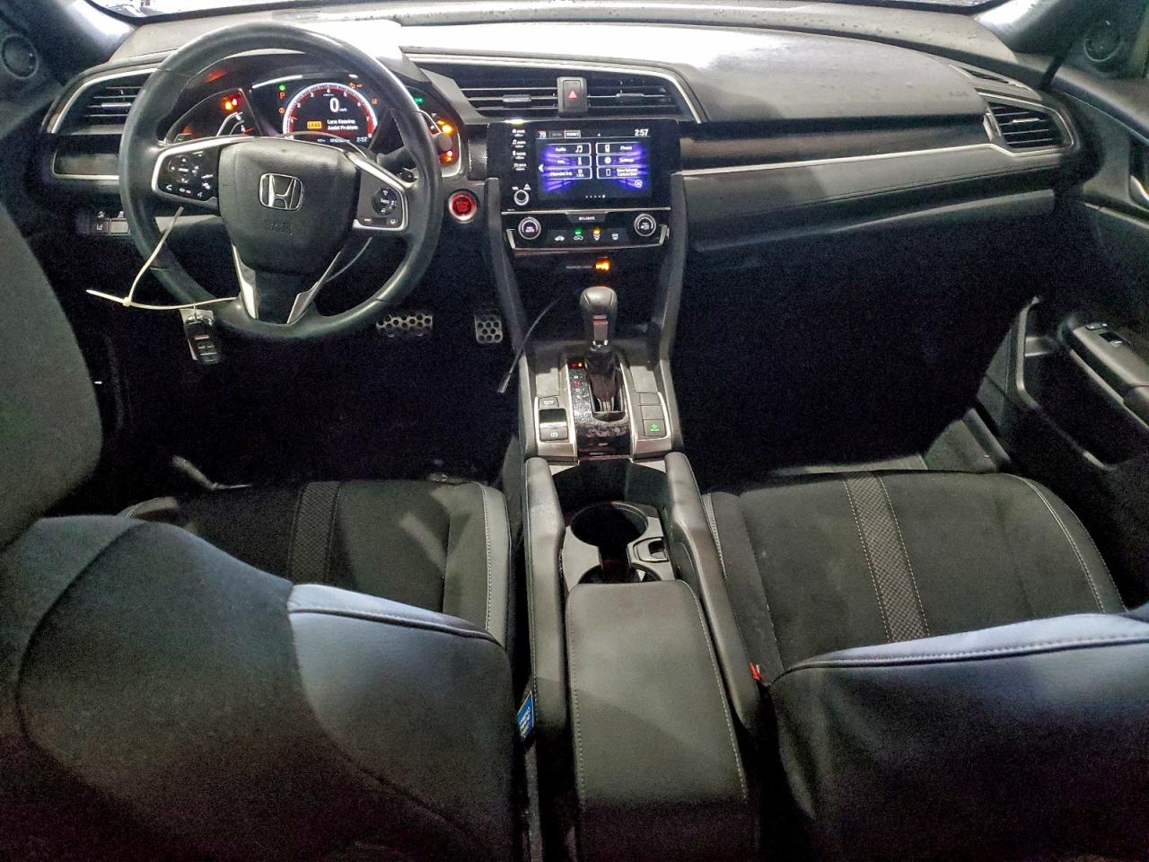 Honda Civic Sport Image 6