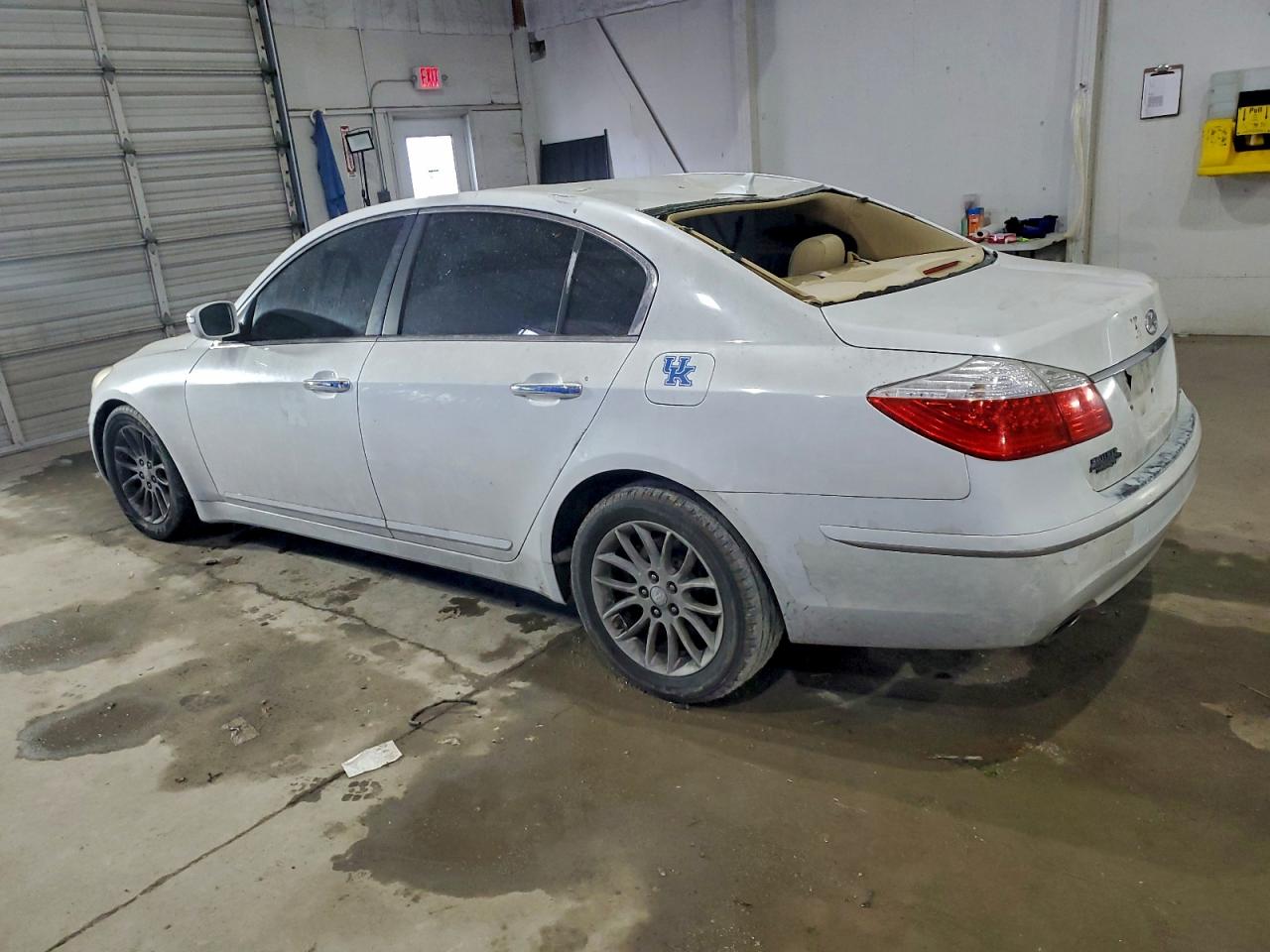 Hyundai Genesis 3.8l Image 3