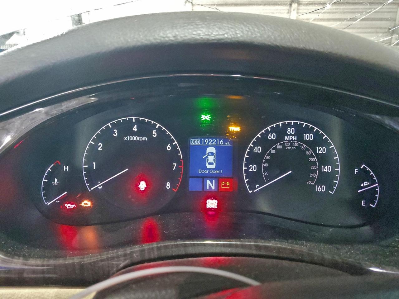 Hyundai Genesis 3.8l Image 11