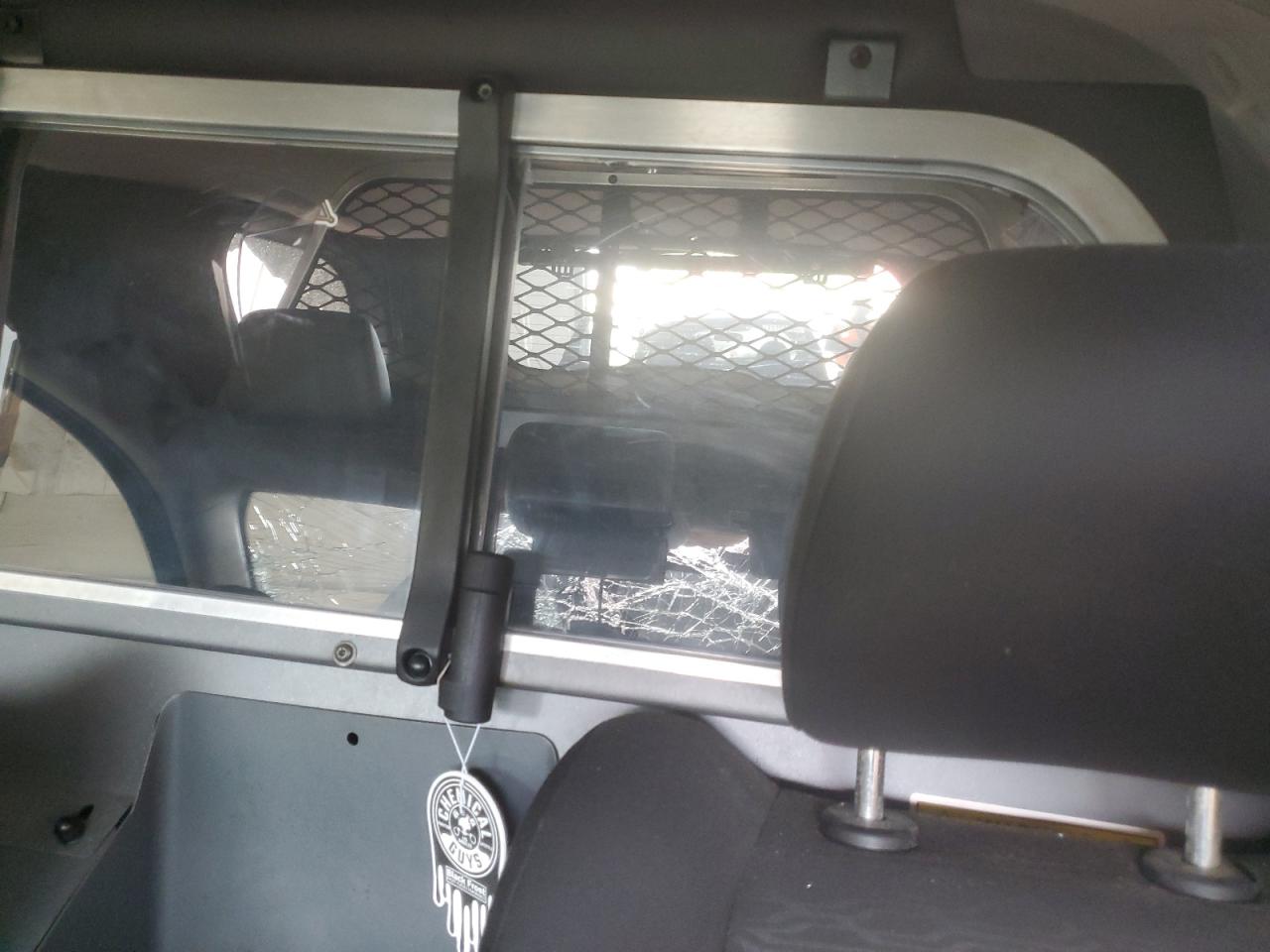 Dodge Durango Pursuit Image 9