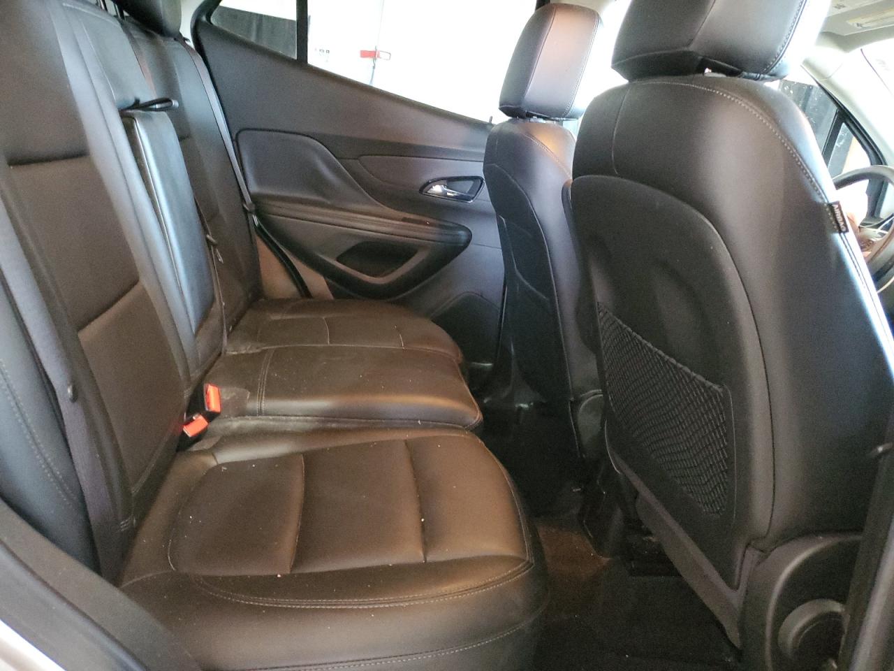 Buick Encore Essence Image 5