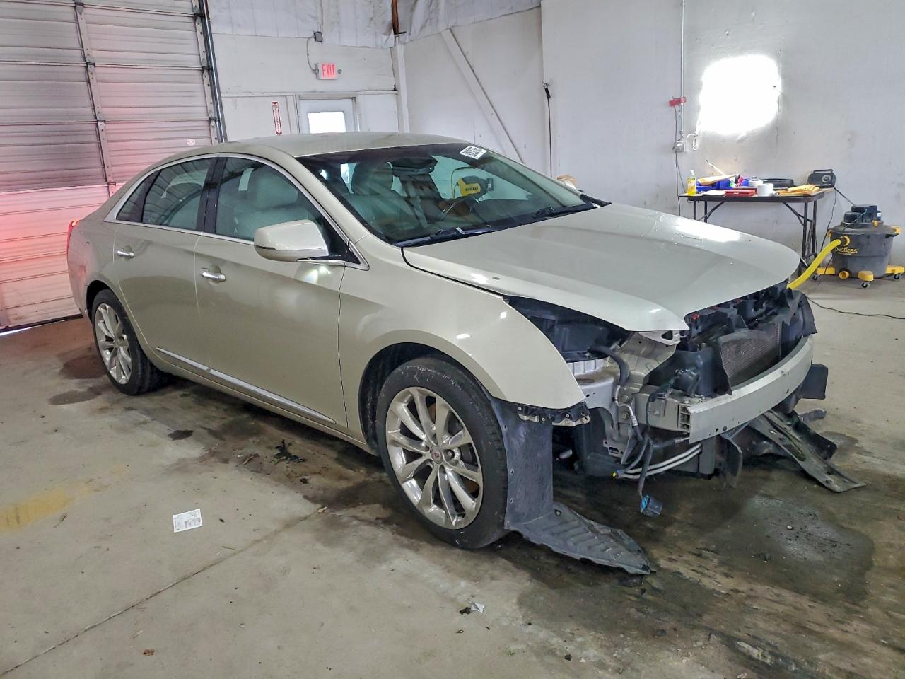 Cadillac XTS Luxury Collection Image 8