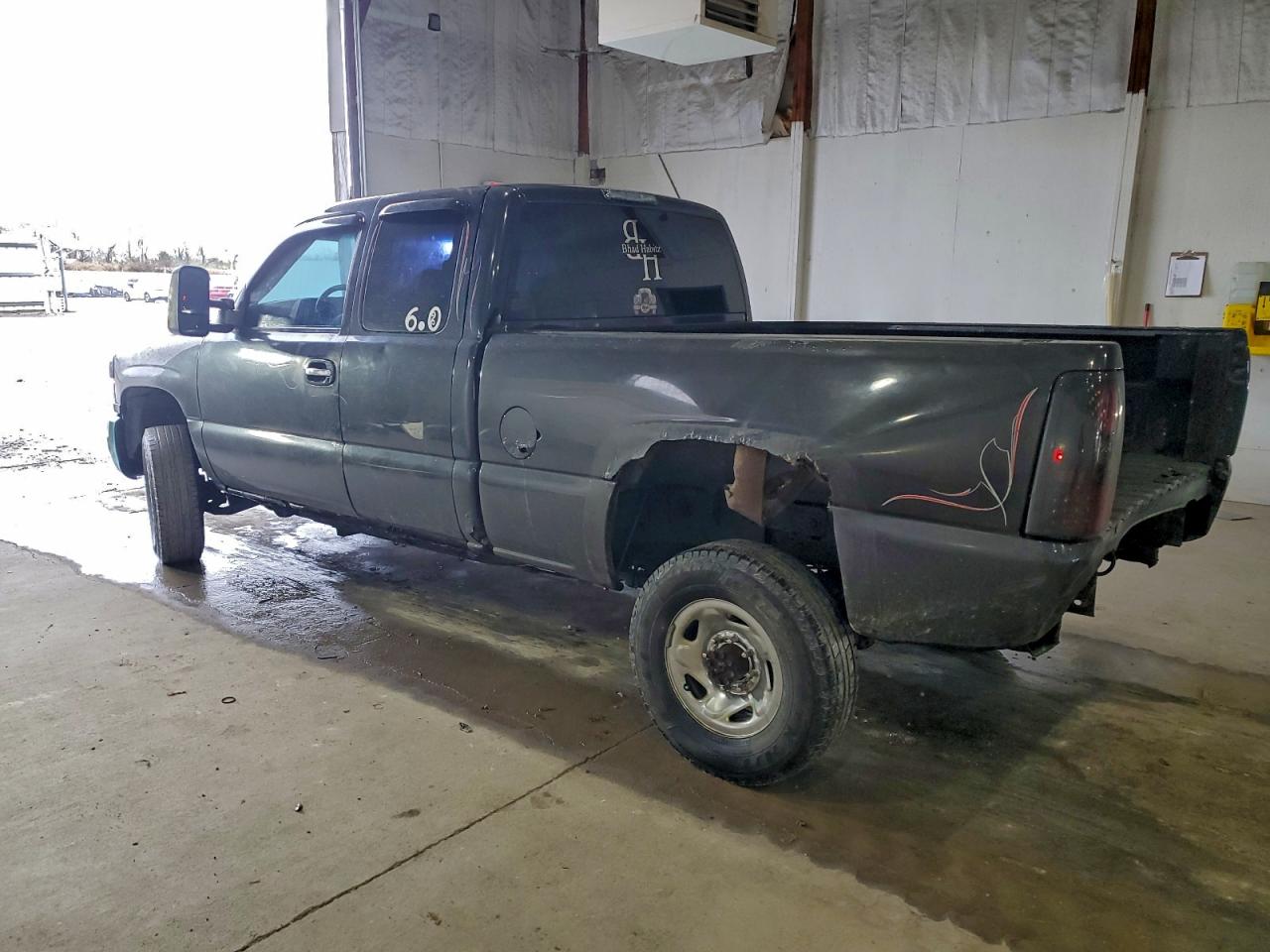 GMC Sierra K2500 Heavy Duty Image 7