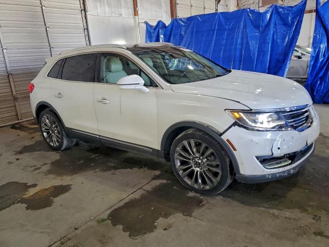 Lincoln MKX Reserve Image 3