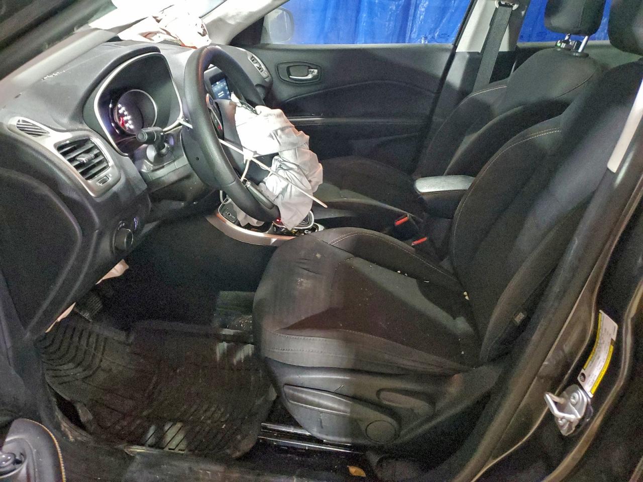 Jeep Compass Sport Image 4