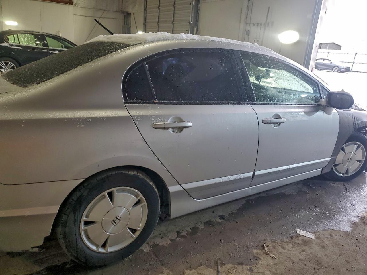 Honda Civic Hybrid Image 8