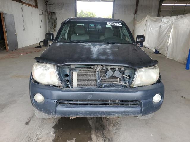 Toyota Tacoma Double Cab Image 4